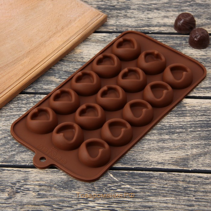 Форма для конфет и шоколада «Сердце», силикон, 23,2×12×1 см, 15 ячеек (d=3,3 см), цвет коричневый