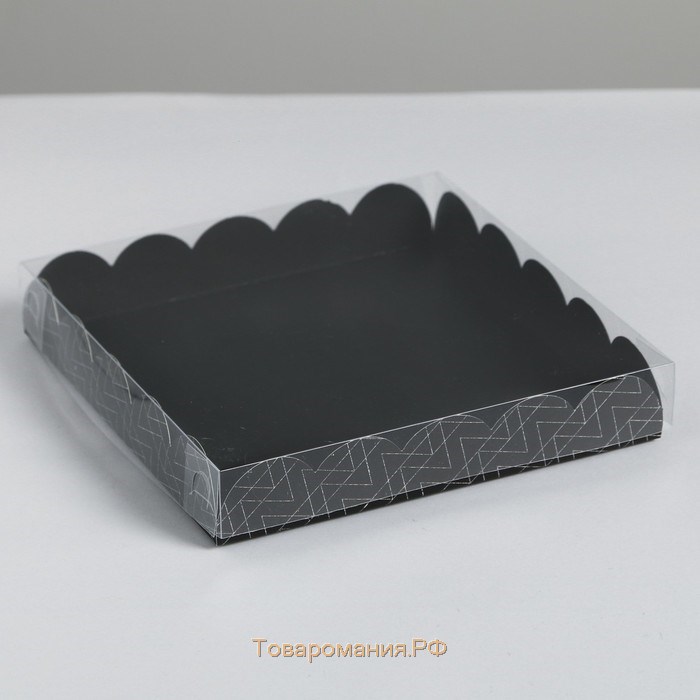 Коробка для печенья, кондитерская упаковка с PVC крышкой, Present, 18 х 18 х 3 см