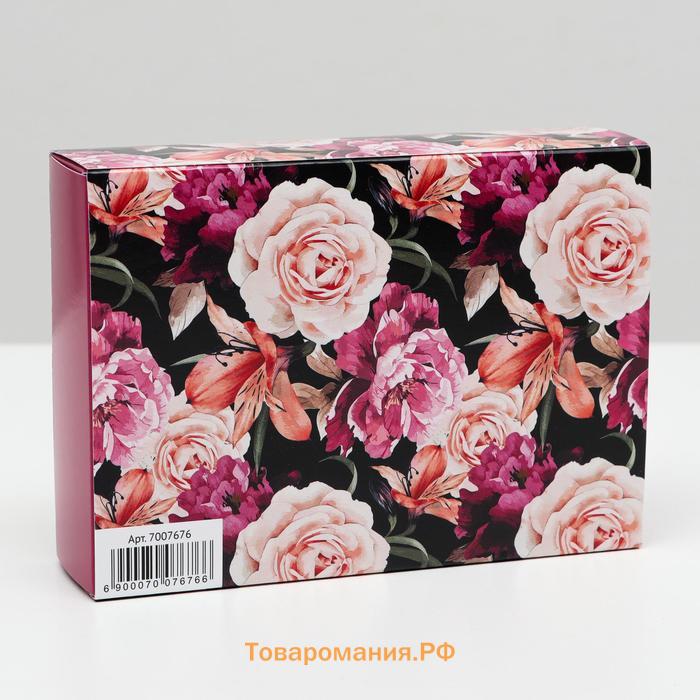 Коробка для конфет 6 шт, "Темные розы", 13,7 х 9,85 х 3,86 см