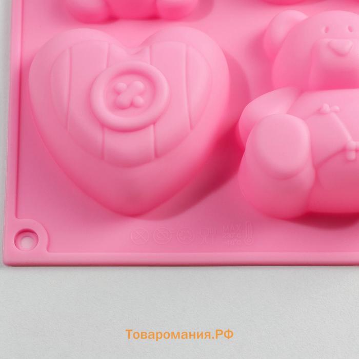 Форма для выпечки «Мишка и сердце», силикон, 17×15 см, 4 ячейки, цвет розовый